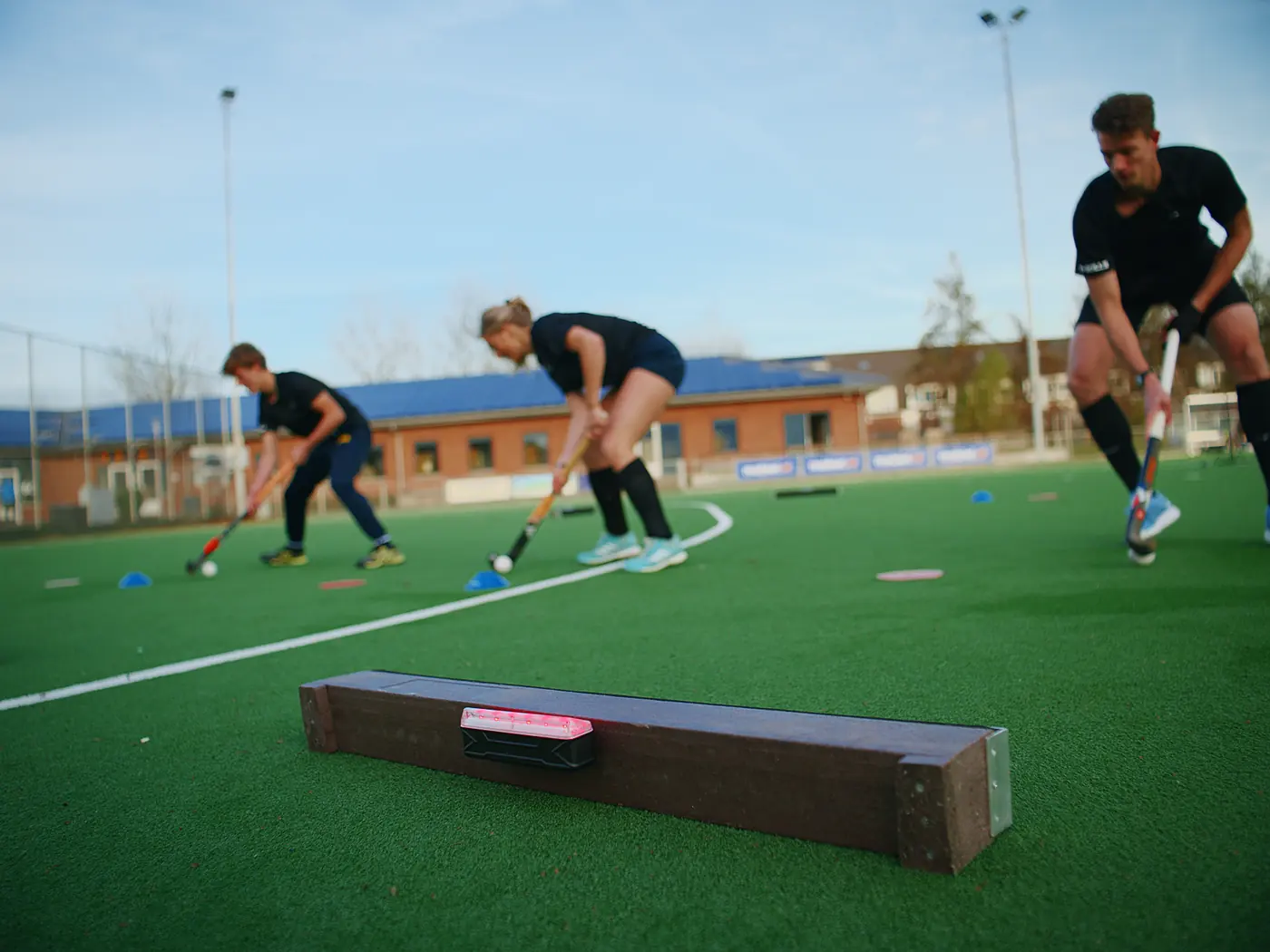 Hockeyteam traint op meerdere rebounders met Beams